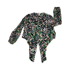 H&M Top Women’s Size M Floral Hem Tie Crop Top Quarter Sleeve Button Front
